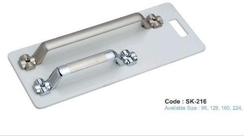 Metal SK-216 Exclusive Cabinet Handle, Style : Modern