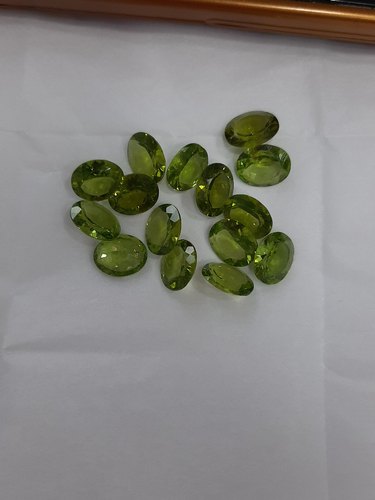 Oval Green Peridot Gemstone, For Jewelry