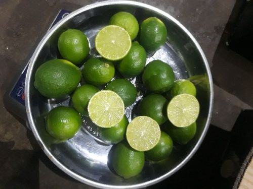 Fresh Seedless Lime 10-20 pcs/ kg, Packaging Type : Green