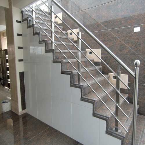 Designer Stainless Steel Railing Fabrication Services, For Industrial Use, Certification : ISI Certified