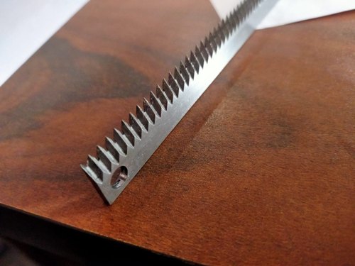 High Carbon Steel Perforating Knife, For Industrial