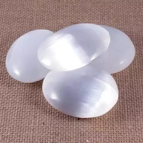 Selenite Stone, For Decorating Cards, Size : 6 Mm