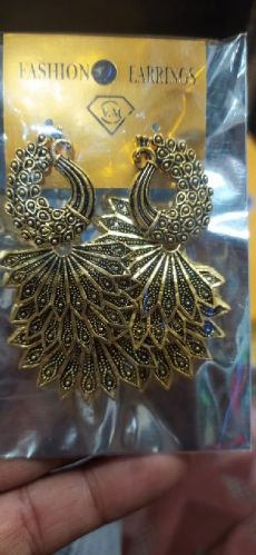 Metal Polished Handicraft Gold Plated Earrings, Style : Antique