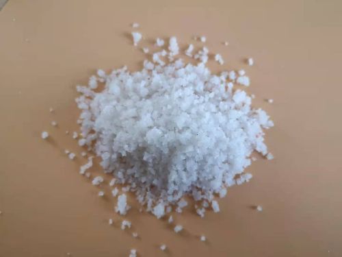 INDUSTRIAL SALT/SODIUM CHLORIDE, Brand Name : NaCL, Purity : 90