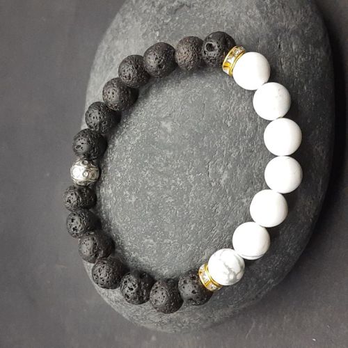 Yashvriddhi 20gm Unpolished Natural Howlite and Lava Bracelet, Certification : Lab Tested