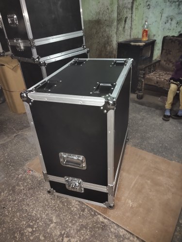 Line Array Flight Cases, Color : Black