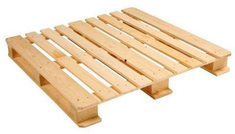 Pine wood pallets