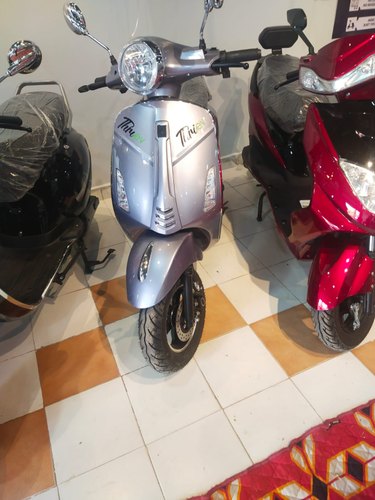 Thriev E Scooty