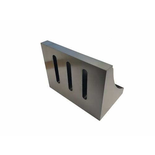 Samrat Cast Iron Angle Plates, Feature : High Tensile Strength