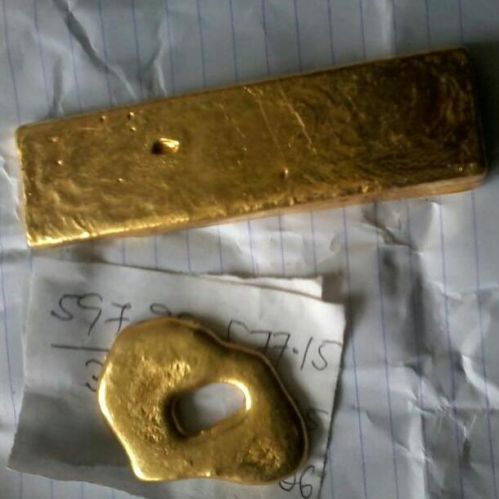 Gold Ore, Shape : Mineral Lumps, Packaging Size : 10-20k