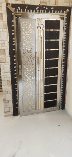 Blacksmith Enterprises Polished Stainless Steel Hinged Gate, Color : Silver