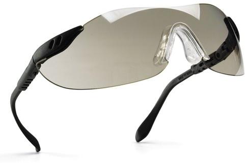 Safety Goggles, Packaging Type : Box