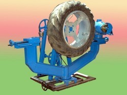 Semi-Automatic Tyre Lug Cutting Machine