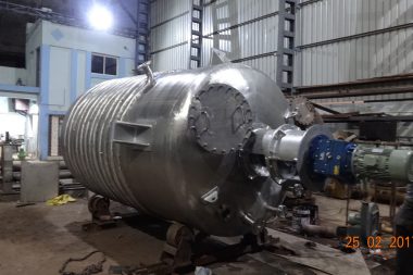 Stainless Steel Gum Mixing Tank, Capacity : 100 Liter To 80, 000 Liter