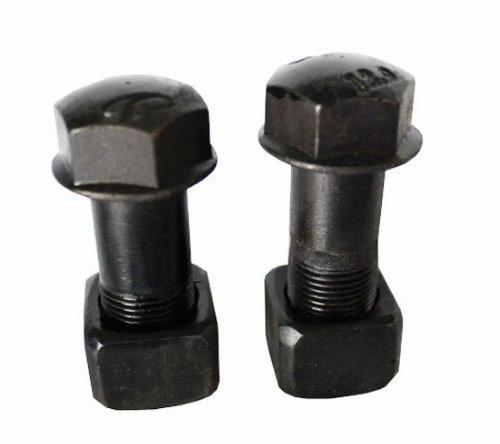 En-8 / en-19 Track Shoe Bolt, Size : m10 To m30