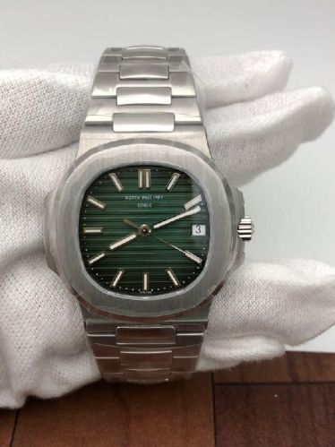 Patek Philippe Nautilus Green Dial Swiss Automatic Watch