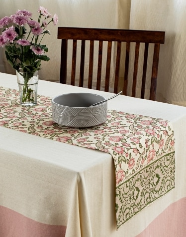 Fabric Plain Table Runner, Technics : Machine Made