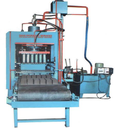 SEMI-AUTOMATIC CONVEYOR BELT FLY ASH BRICKS MAKING MACHINE
