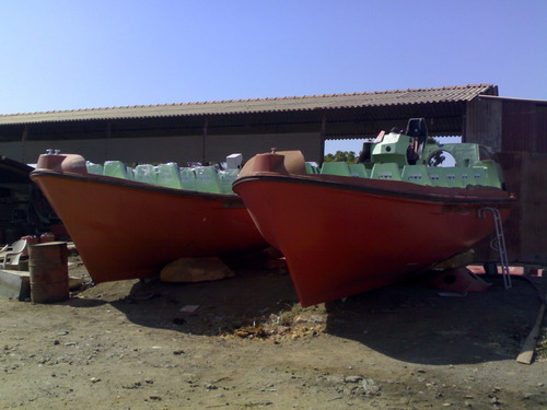 Mild Steel Life Boat, For Ship, Seating Capacity : 120 Seating