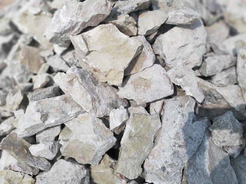 Pyrophyllite Lumps, Packaging Size : 25-50kg