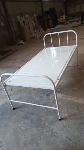 Polished Mild Steel Plain Hospital Bed, Size : Standard