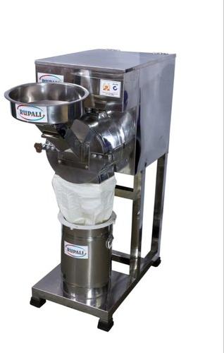 Spice Grinding Machine