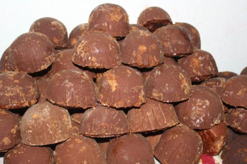Natural Palm Jaggery, For Beauty Products, Medicines, Tea, Feature : Easy Digestive, Freshness, Non Added Color