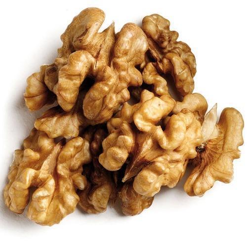 Walnut Kernels, For Food, Health Care, Milk Shakes, Nutritious Food, Style : Dried