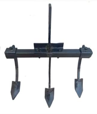 Triple Tyne Heavy Cultivator, Color : Black