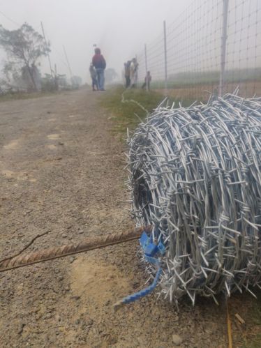 Barbed Wire Fencing Service