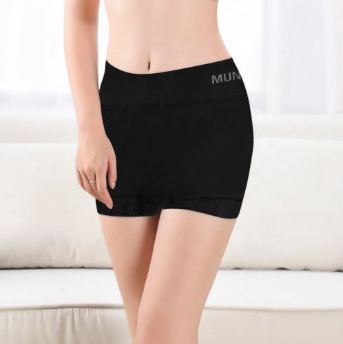 Cotton Ladies Undergarments, For Innerwear, Feature : Anti-shrink, Comfort, Eco-friendly