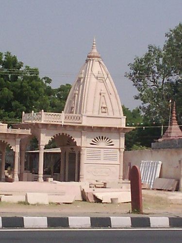 Sandstone Temple Construction Service