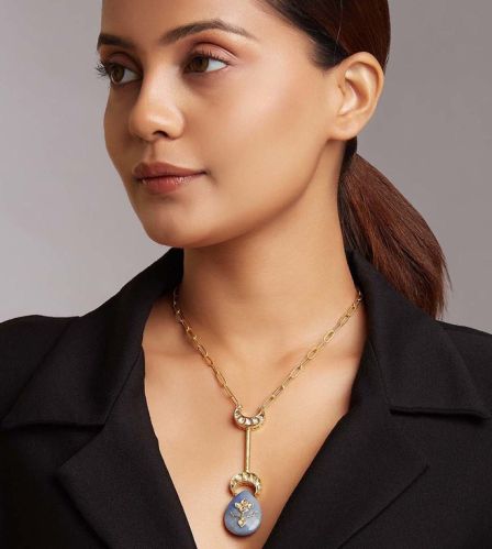 Gold Hydro Mozanite Polki Necklace With Blue Agate