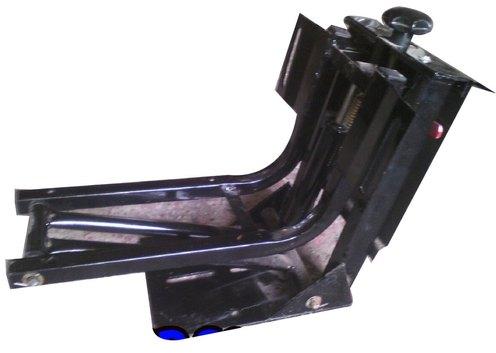 CI Tractor Seat Frame, Color : Black