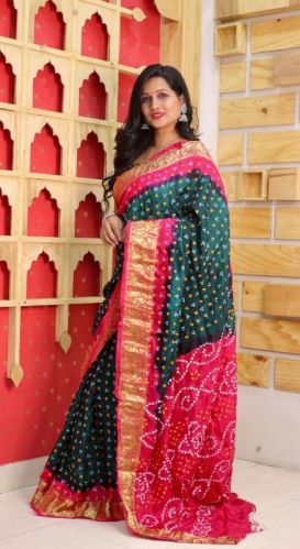 Floral Print Bandhani Saree