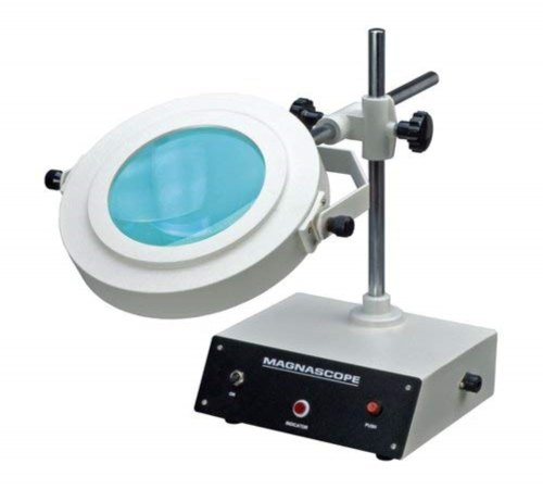 Estovir Glass Illuminated Magnifier, Color : White