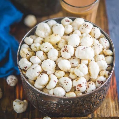 Lotus Seeds, Packaging Size : 5 - 10 Kg