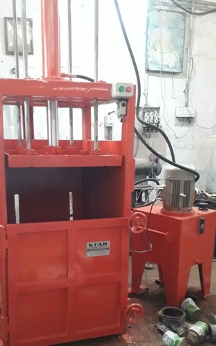 PET Bottle Hydraulic Bailing Press Machine