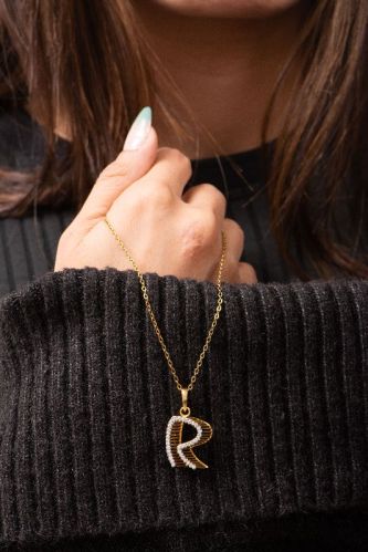 P246 Gold and Diamond Pendant Set