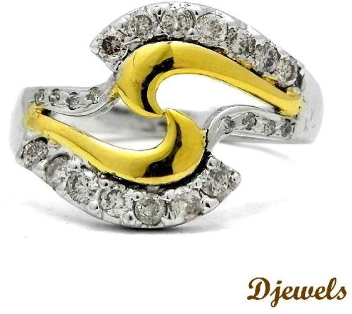 Luxurious Diamond Ring For Ladies High Quality Diamonds Studded Ring With Hallmarked Gold