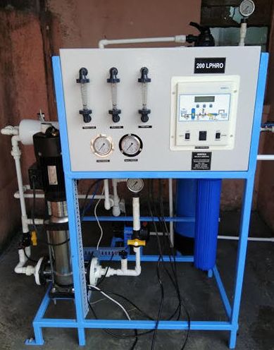 200 LPH Reverse Osmosis Plant