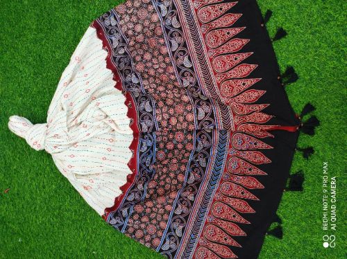 Ajrakh Print Kantha Work Dupatta, Feature : Easily Washable