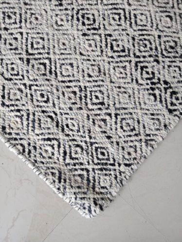 Printed VER-014 Woven Rug, Technique : Machine Made