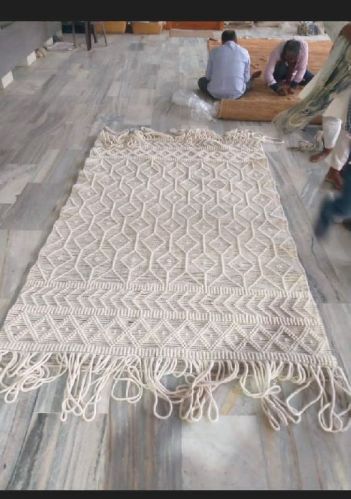 Rectangular Smooth VER-030 Woven Rug, For Home, Office, Pattern : Printed