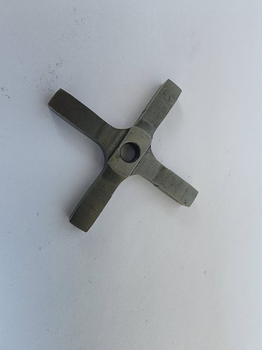 Alloy Steel Vehicle Gear Cross, Color : Brown