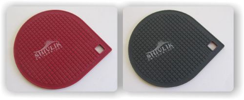 Rubber Car Dashboard Mats, Feature : Easy To Fold, Perfect Finished