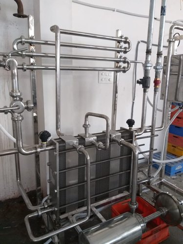 Automatic Mango Pulp Processing Machines, Capacity : 200 Kgs Per Hour