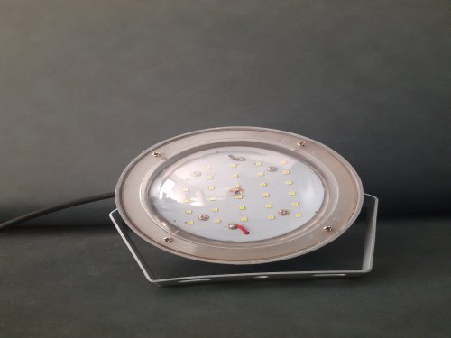 POWER PLUS ALUMINIUM DIE CAST LED Well Glass Light