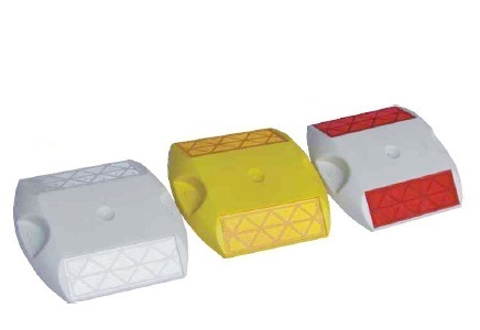 Plastic Road Stud, Packaging Type : Box