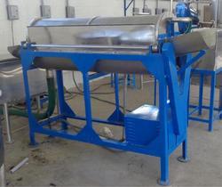 Rotary Fruit Washer, Capacity : 1000 Kg/HR